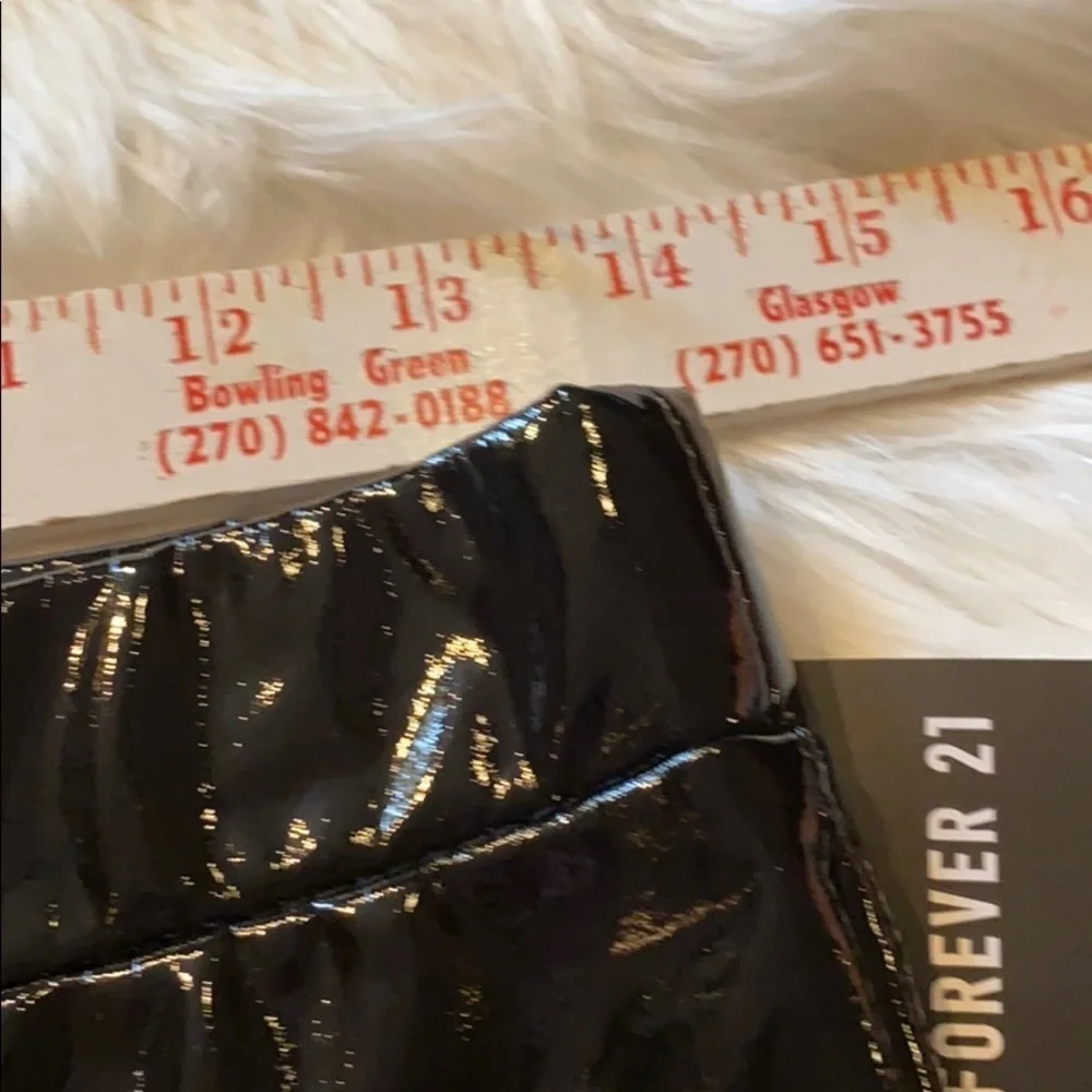 New with tags forever 21 short’s - Picture 3 of 7